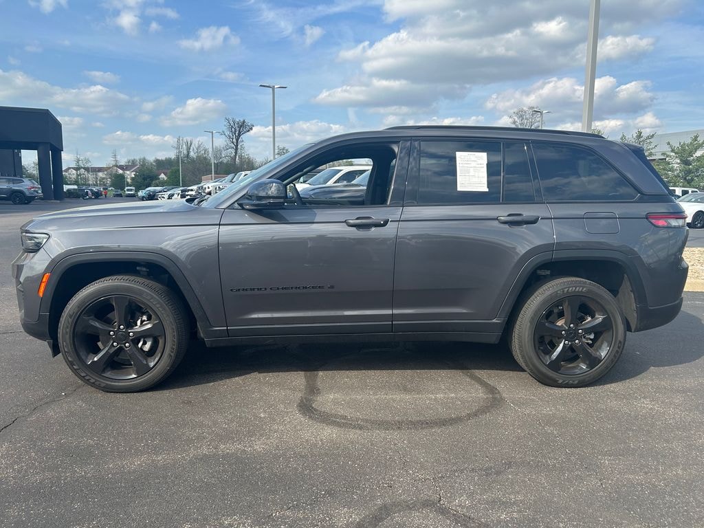 Certified 2023 Jeep Grand Cherokee Laredo SUV