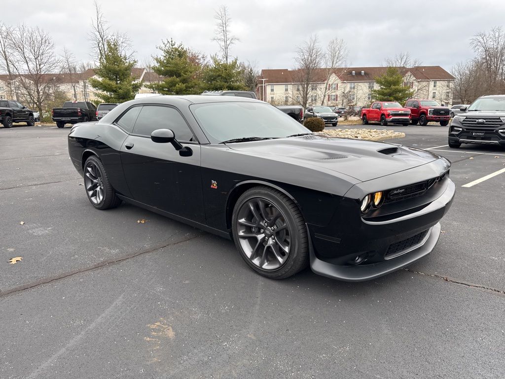 2023 Dodge Challenger R/T Scat Pack photo 3