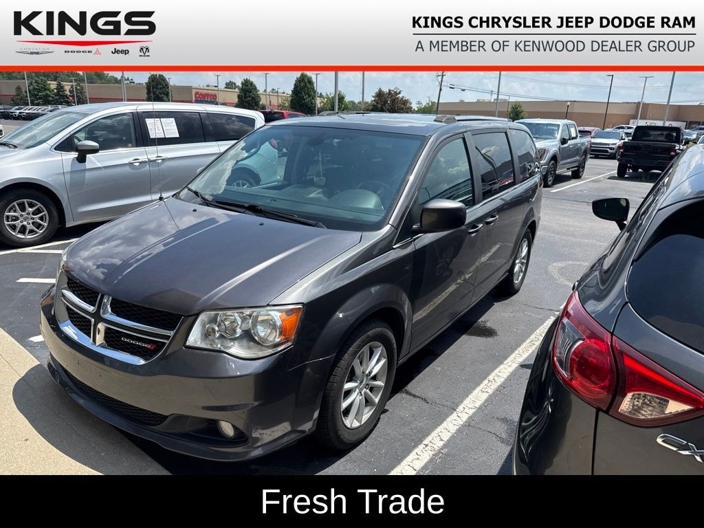 Used 2019 Dodge Grand Caravan SXT Van Passenger Van