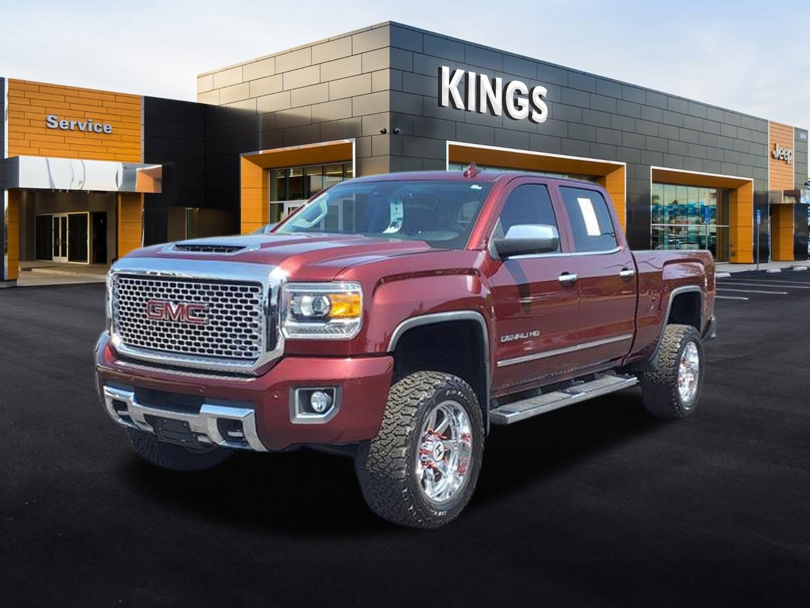 Used 2017 GMC Sierra 2500 Denali HD Denali with VIN 1GT12UEG8HF150264 for sale in Cincinnati, OH