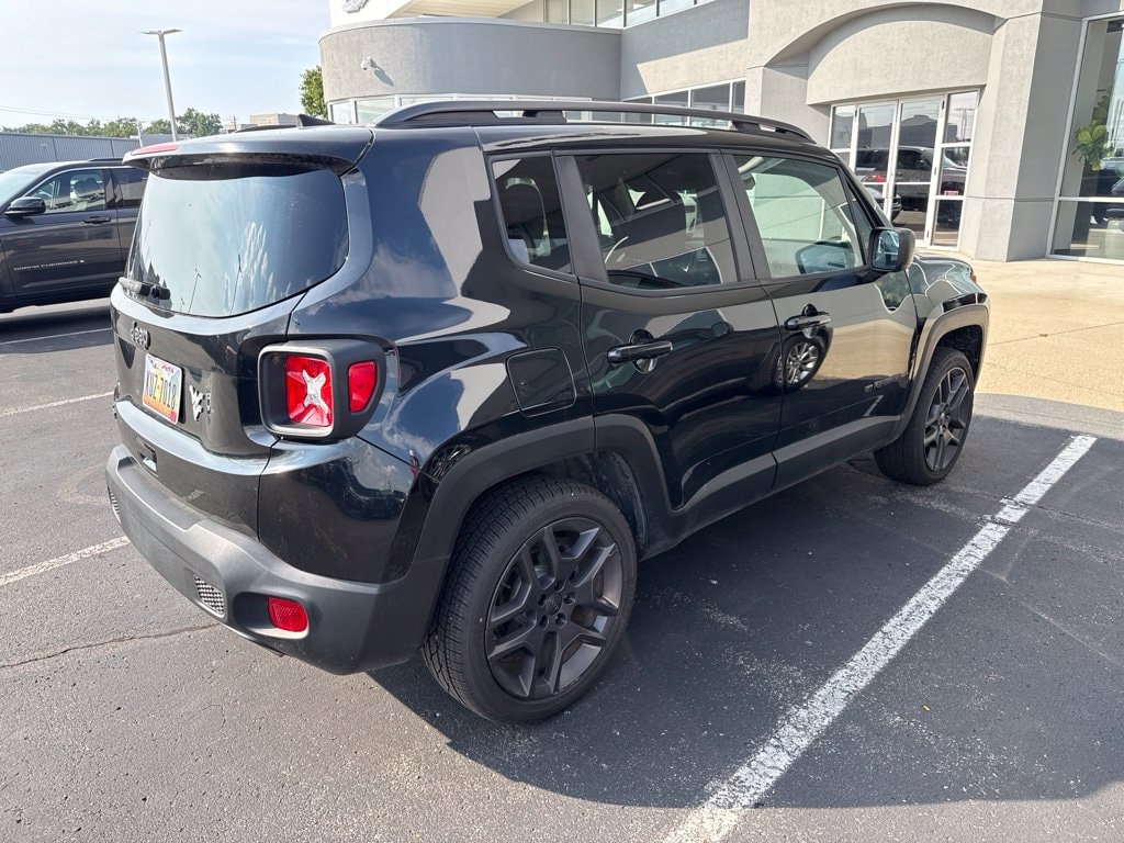 Used 2021 Jeep Renegade Latitude SUV