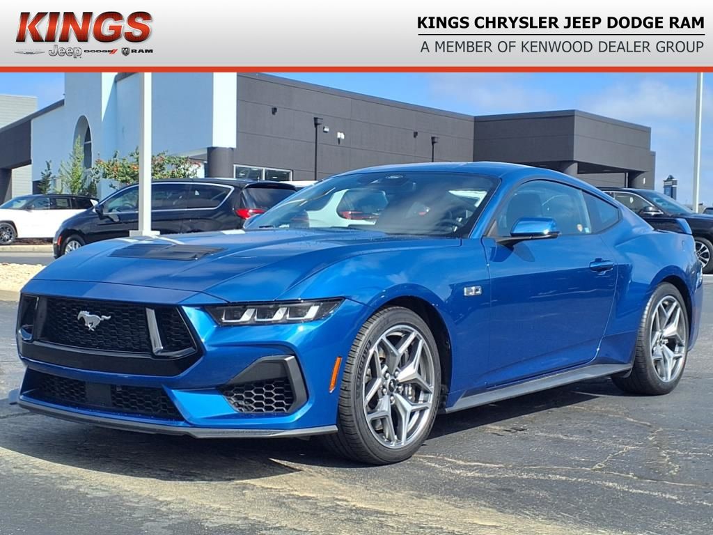 2024 Ford Mustang GT Premium photo 2