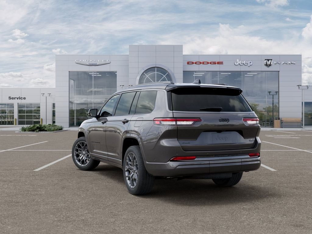 New 2026 Jeep Grand Cherokee L Summit Sport Utility