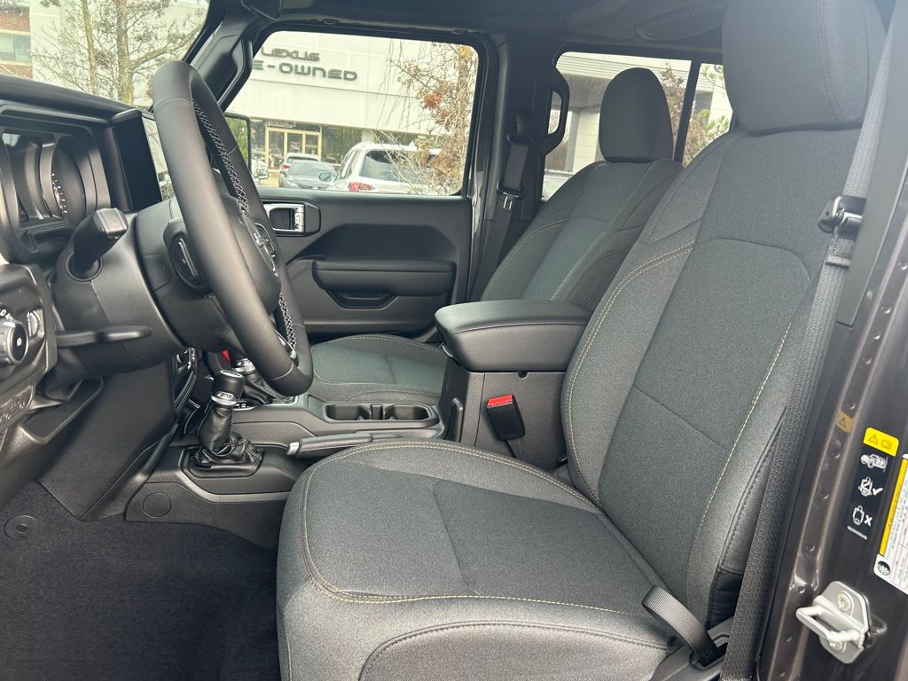 2025 Jeep Wrangler 4-Door Sport S - Photo 21