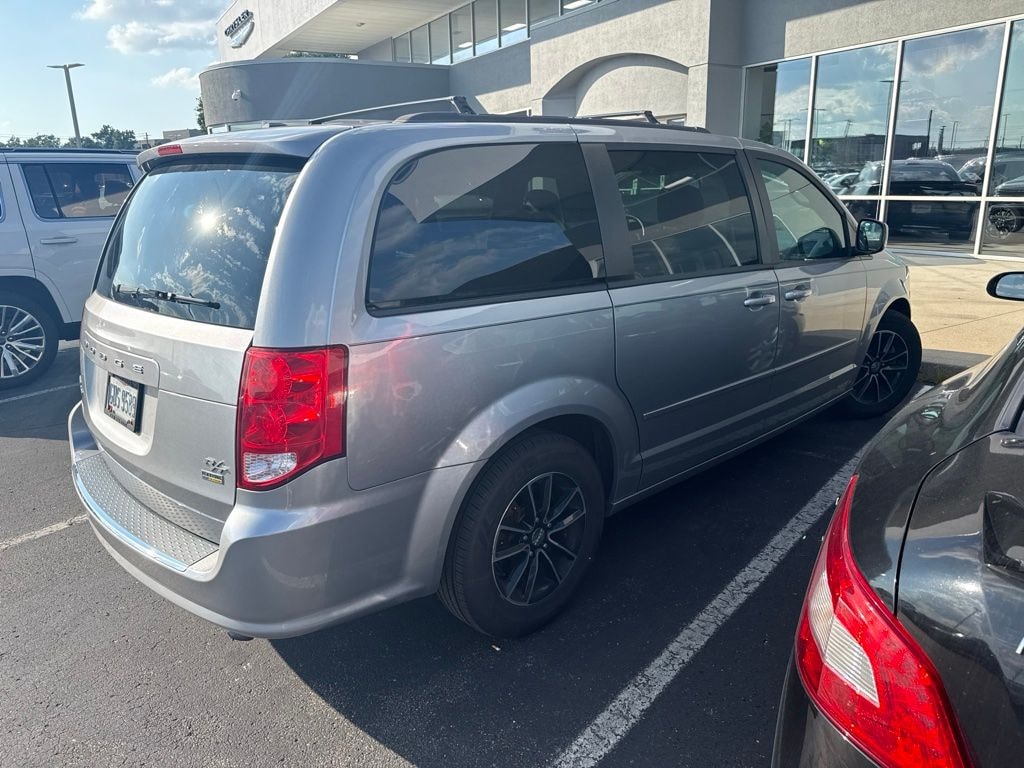 Used 2016 Dodge Grand Caravan R/T Van