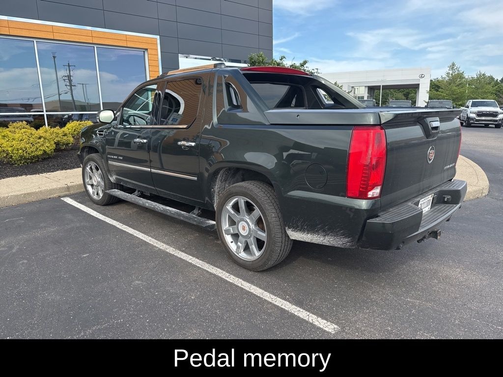 Used 2013 CADILLAC Escalade EXT Premium SUV