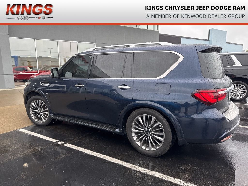 2018 Infiniti QX80 photo 4