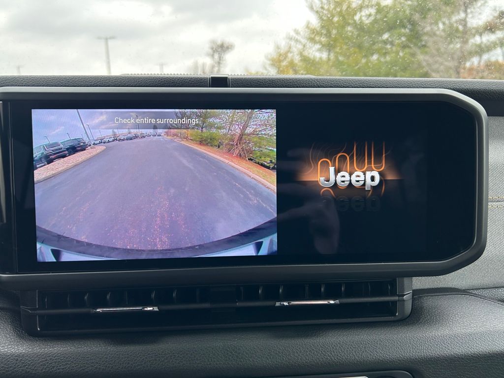 2025 Jeep Wrangler 4-Door Sport S - Photo 13