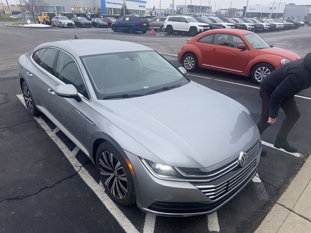 Used 2019 Volkswagen Arteon 2.0T SE Sedan