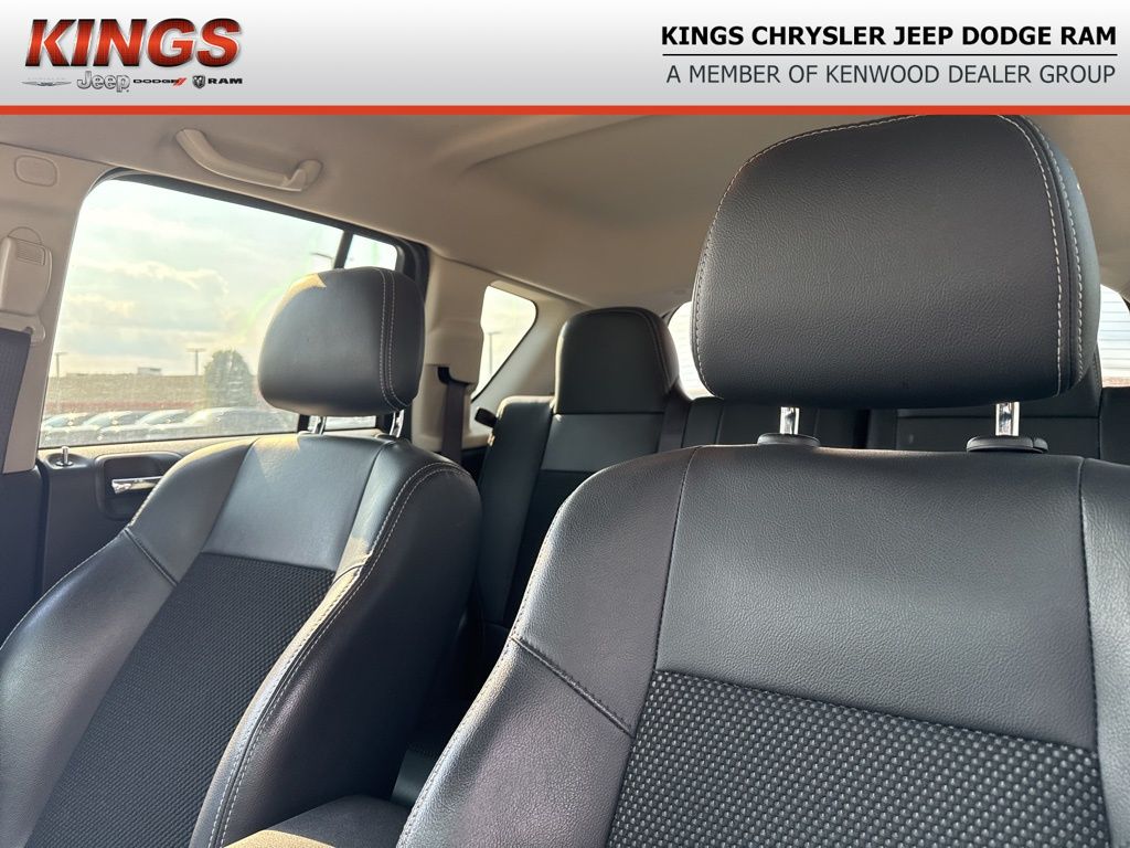 2017 Jeep Compass Sport photo 3