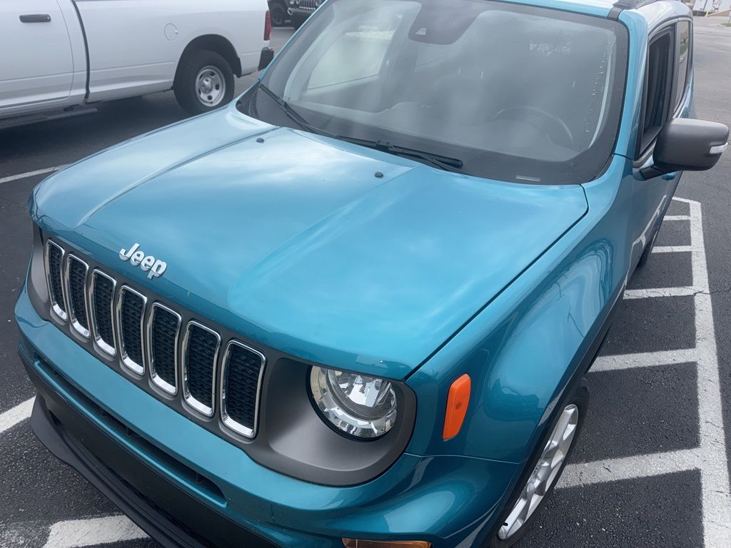 2021 Jeep Renegade Limited photo 2