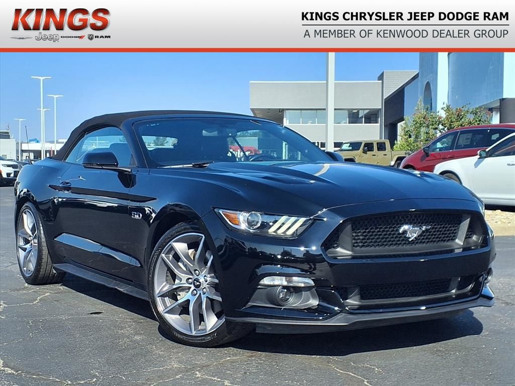 2017 Ford Mustang Convertible  2017 Ford Mustang Convertible