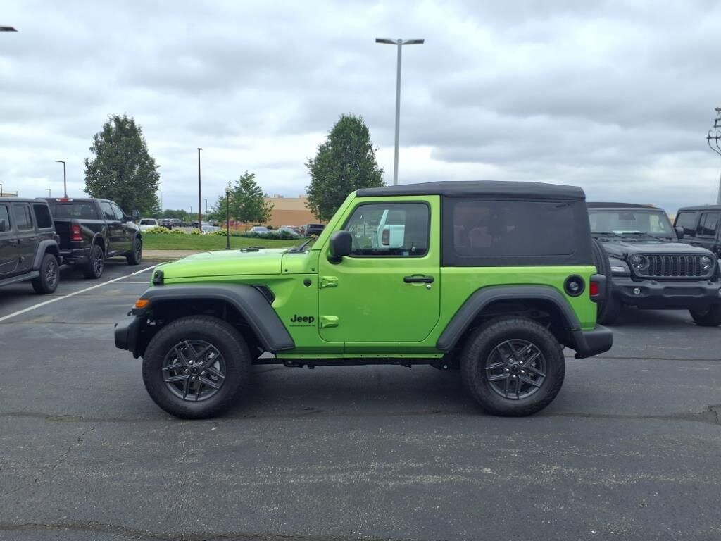 New 2025 Jeep Wrangler Sport S Sport Utility