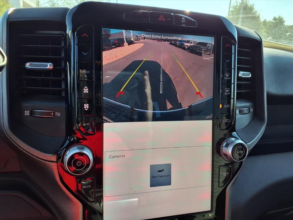 2025 RAM 2500 Tradesman - Photo 16