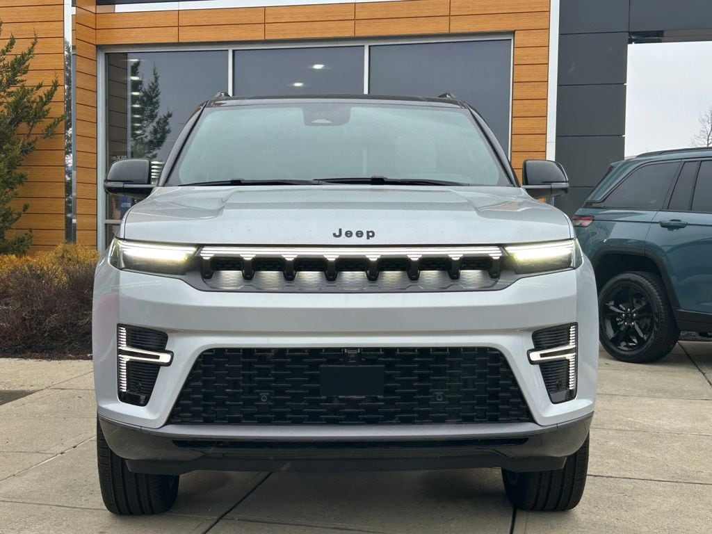 New 2026 Jeep Grand Wagoneer Summit Obsidian Sport Utility