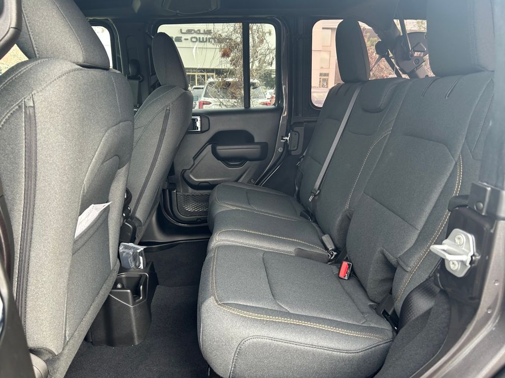 2025 Jeep Wrangler 4-Door Sport S - Photo 22