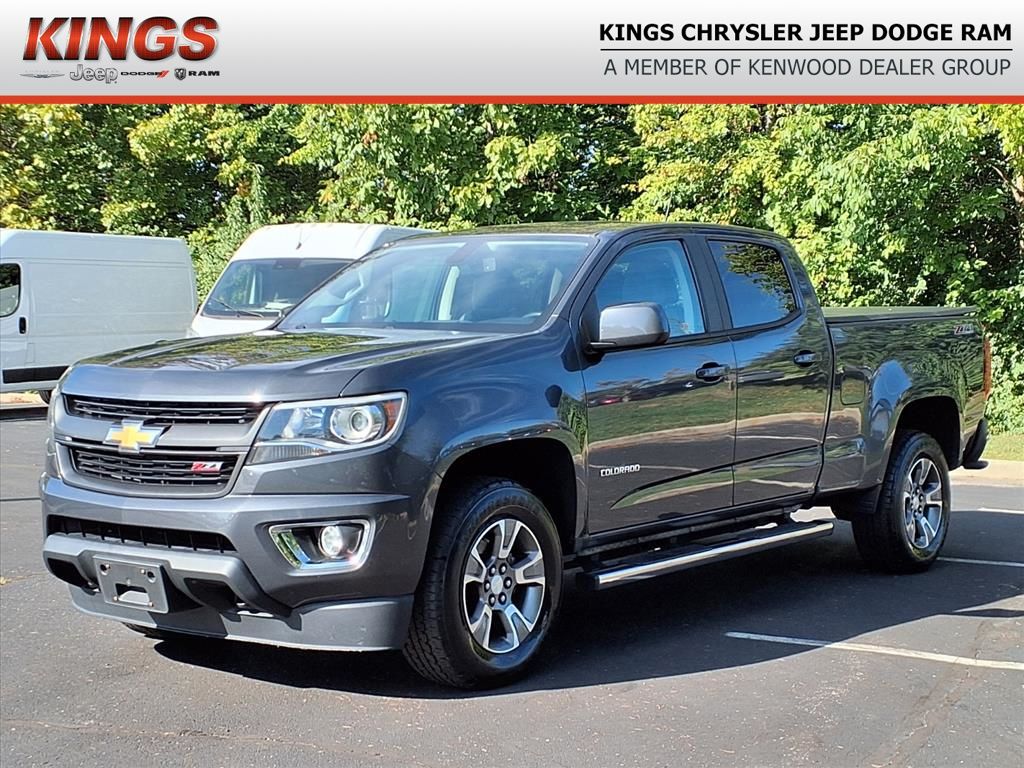 2016 Chevrolet Colorado Z71 photo 2