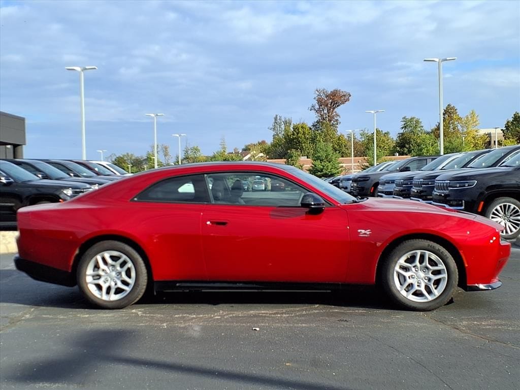 2025 Dodge Charger Daytona R/T - Photo 8