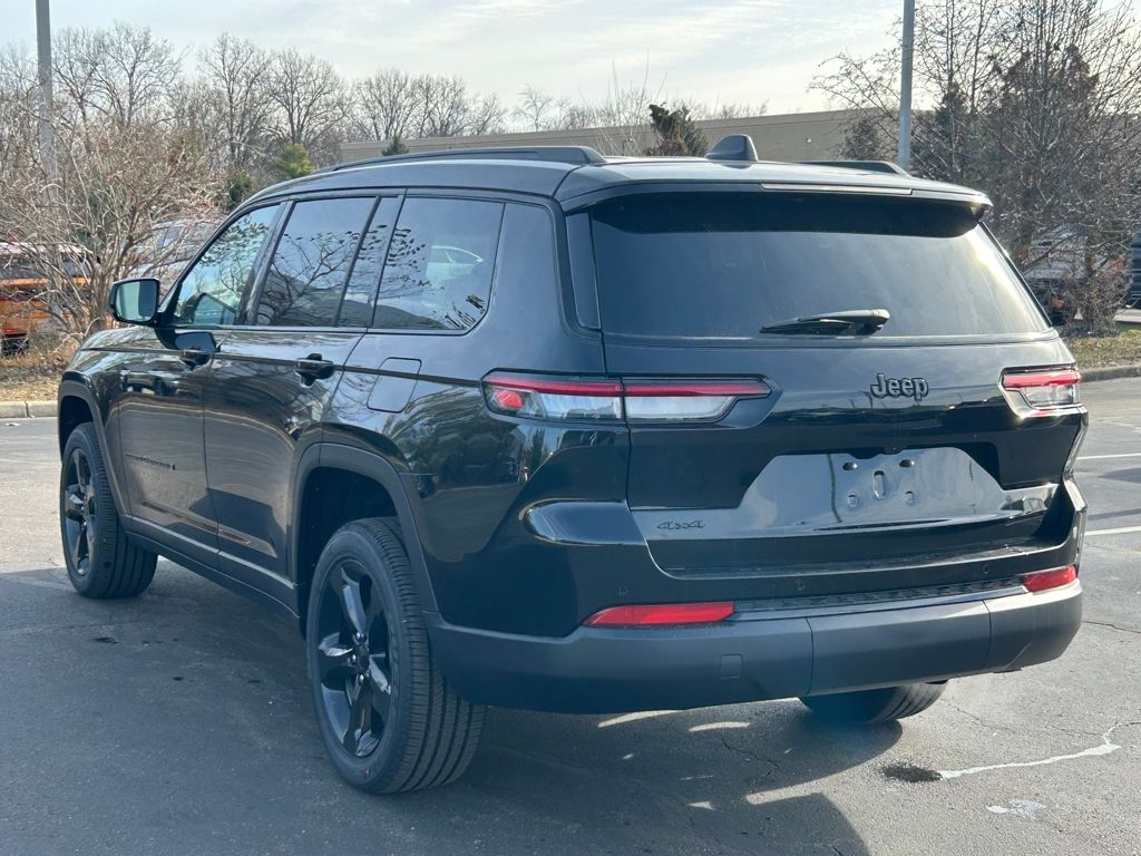 2025 Jeep Grand Cherokee L Altitude - Photo 5