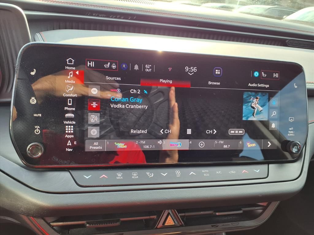 2025 Dodge Charger Daytona R/T - Photo 13