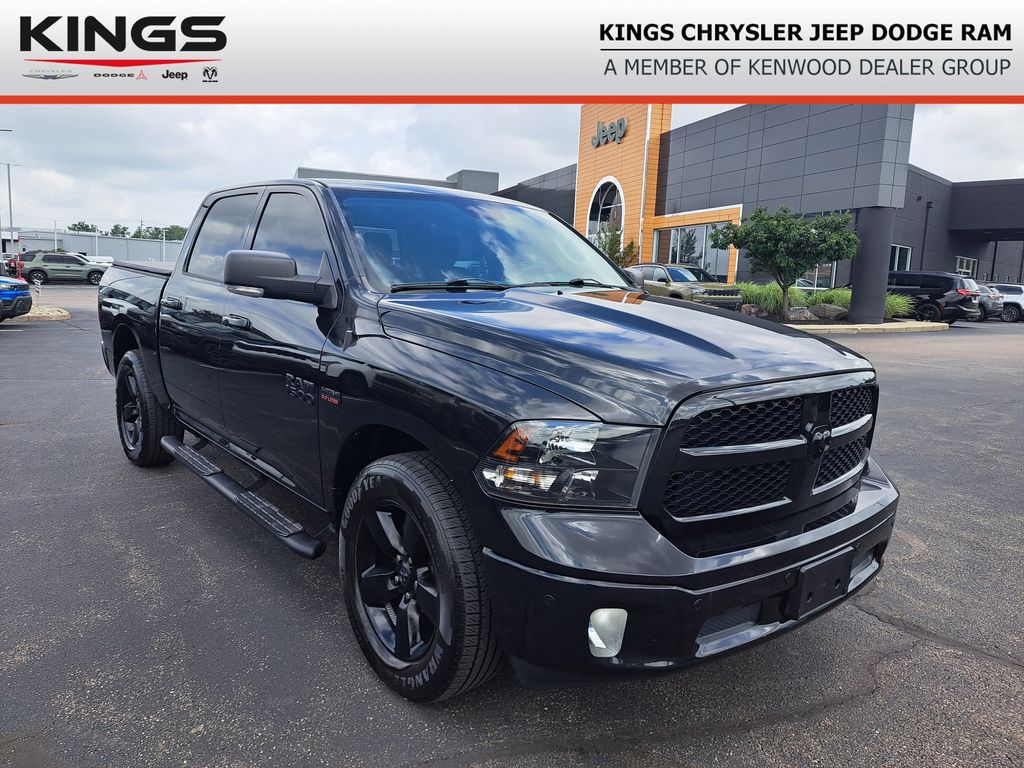 2018 RAM 1500 Big Horn 4x4 Crew Cab 5'7's photo