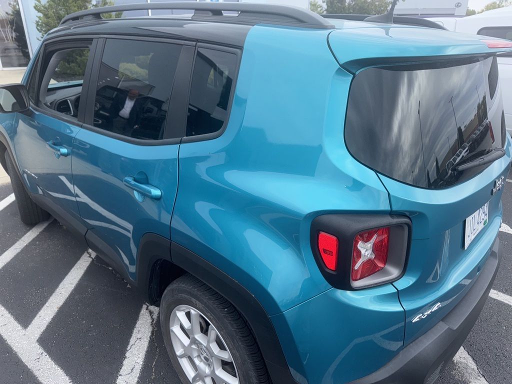2021 Jeep Renegade Limited photo 3