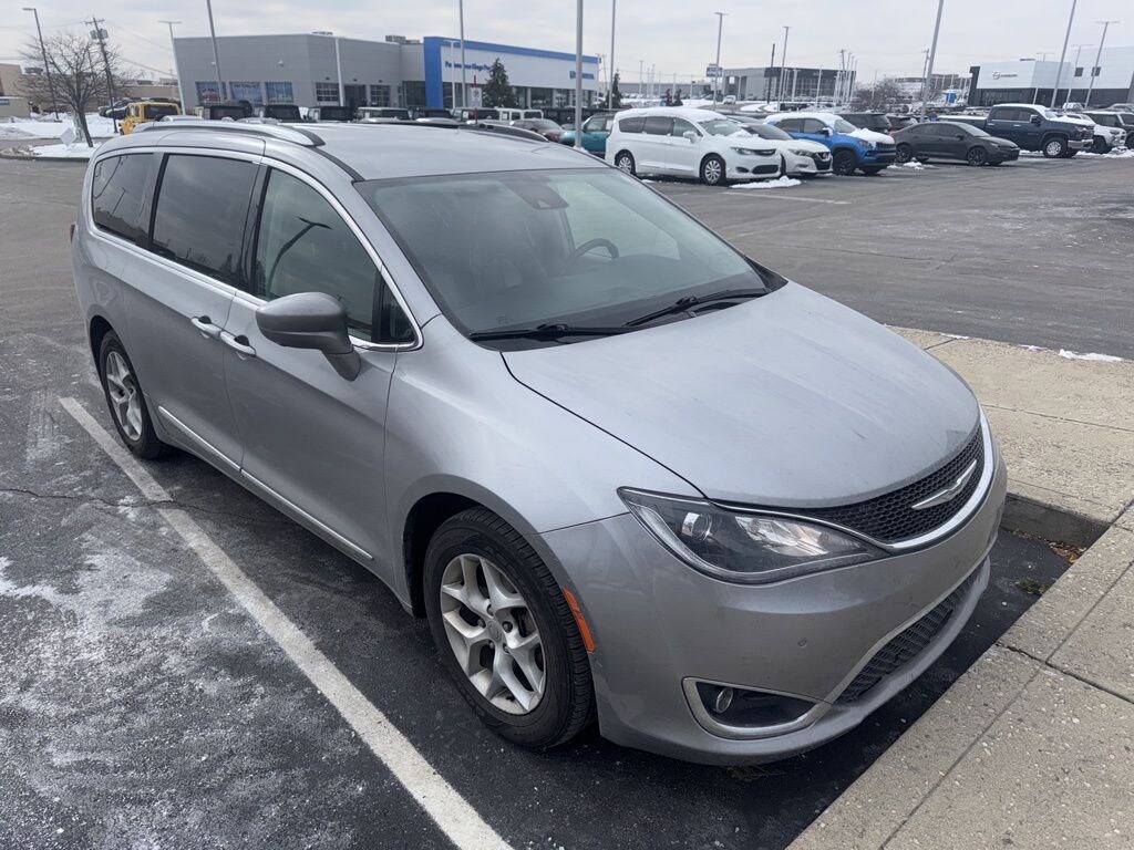 Used 2017 Chrysler Pacifica Touring-L Plus Van