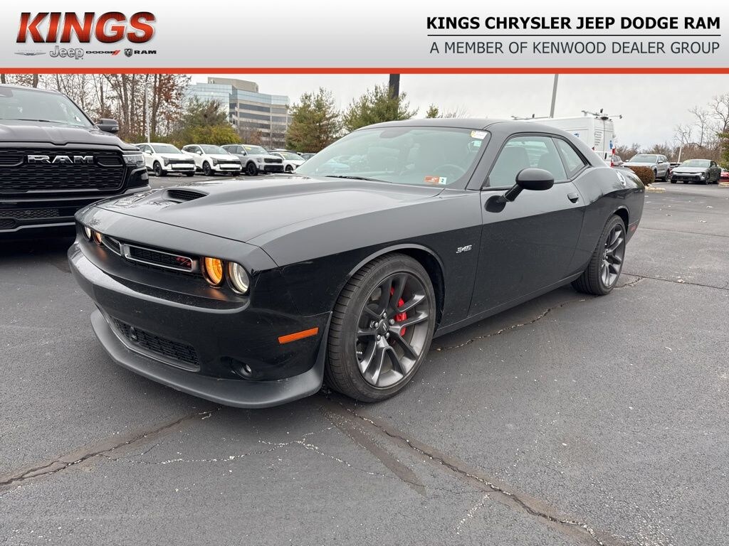Used 2023 Dodge Challenger R/T Coupe