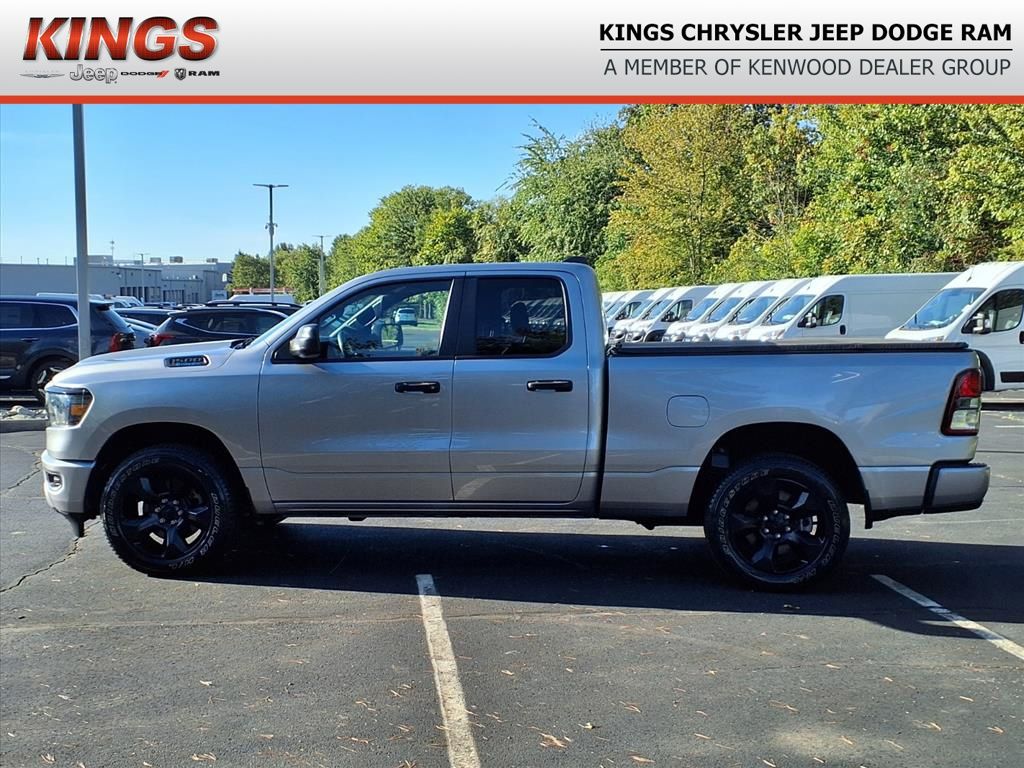 2023 Ram 1500 Tradesman photo 3
