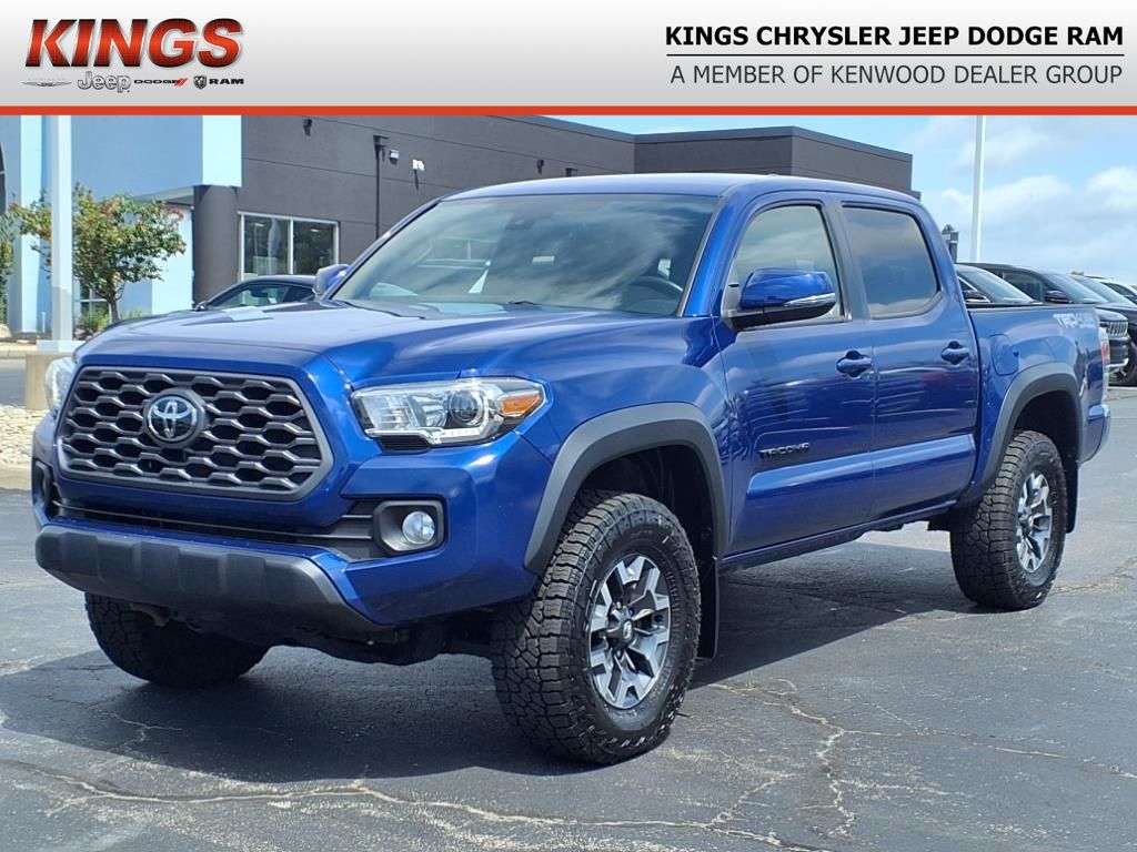 2022 Toyota Tacoma TRD LE photo 2