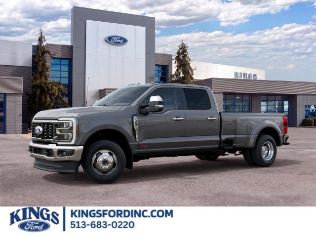 2027 Ford F-350 Lariat Truck Crew Cab