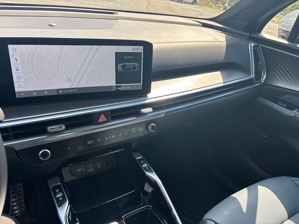 Certified 2025 Kia Sorento Hybrid SX Prestige SUV