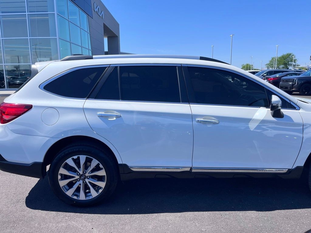 Used 2019 Subaru Outback 2.5i Touring SUV