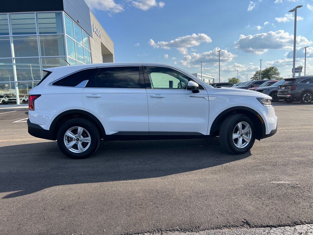 Certified 2023 Kia Sorento LX SUV