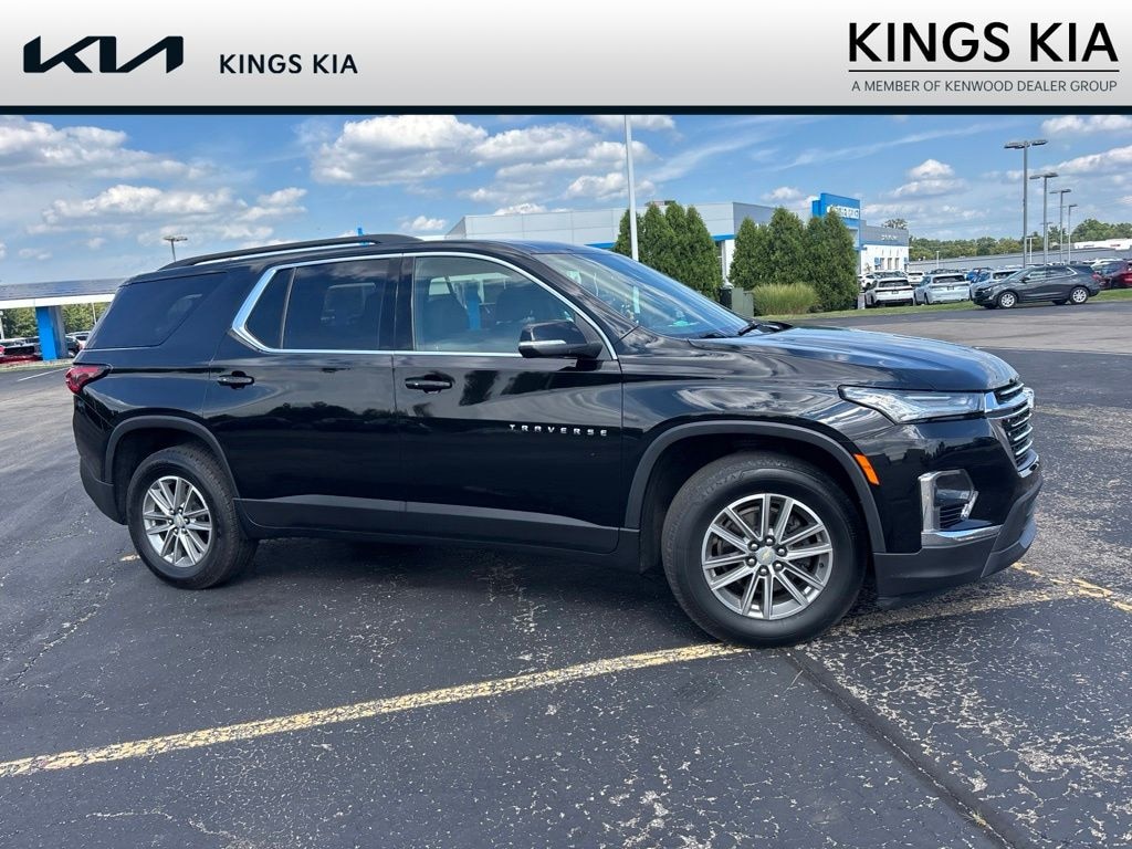 Used 2024 Chevrolet Traverse Limited LT Cloth SUV
