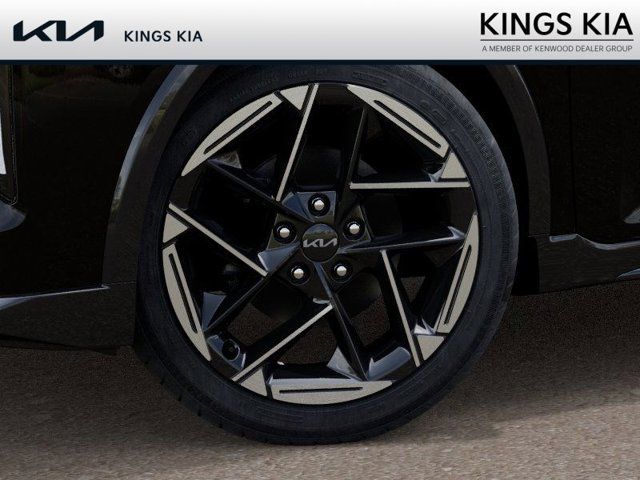 2025 Kia K4 GT-Line's photo