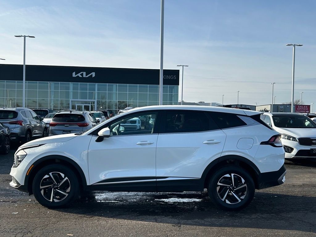 Certified 2024 Kia Sportage Hybrid LX SUV