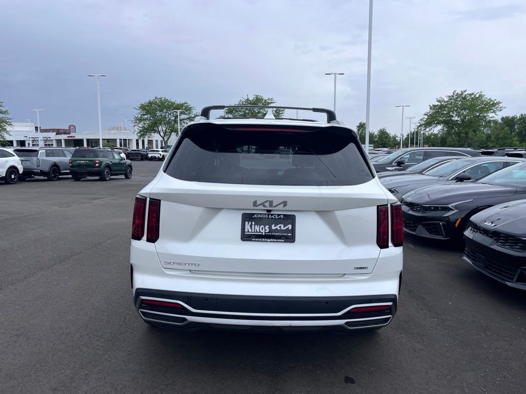 Certified 2023 Kia Sorento Hybrid SX Prestige SUV