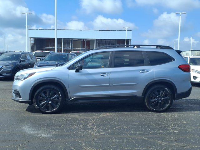 2022 Subaru Ascent Onyx Edition photo 3