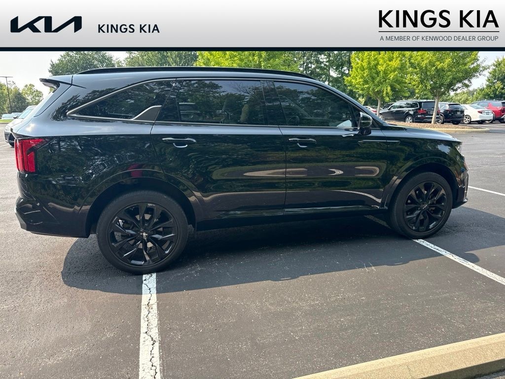 Used 2023 Kia Sorento SX SUV