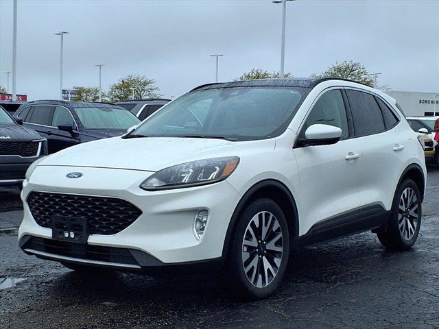 2020 Ford Escape SEL photo 2