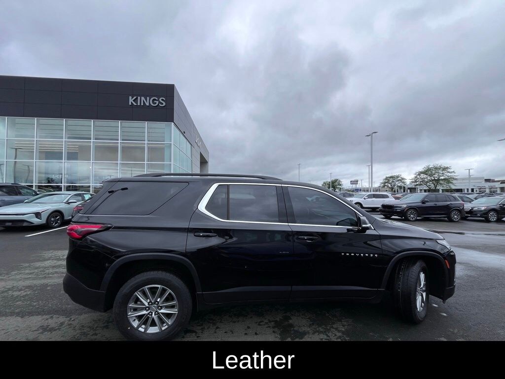 Used 2023 Chevrolet Traverse LT Leather SUV
