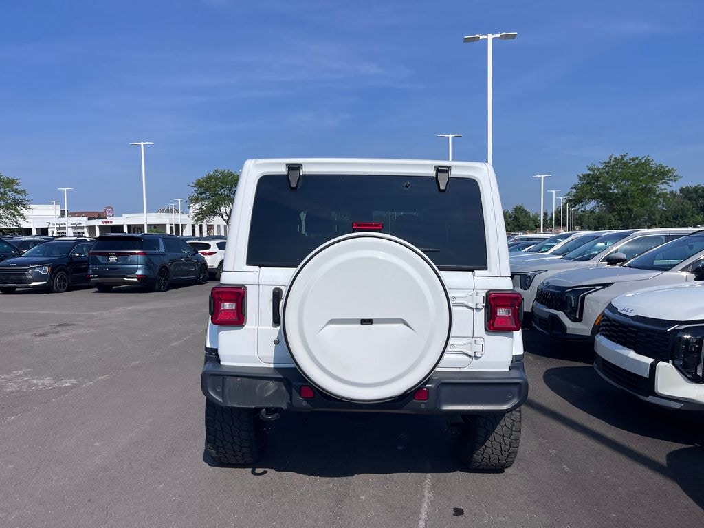 Used 2019 Jeep Wrangler Unlimited Sahara SUV