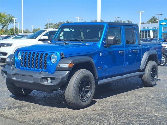 2020 Jeep Gladiator Sport S photo 2