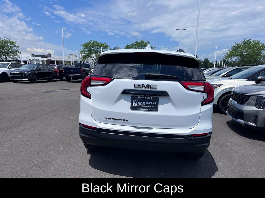 Used 2022 GMC Terrain SLE SUV