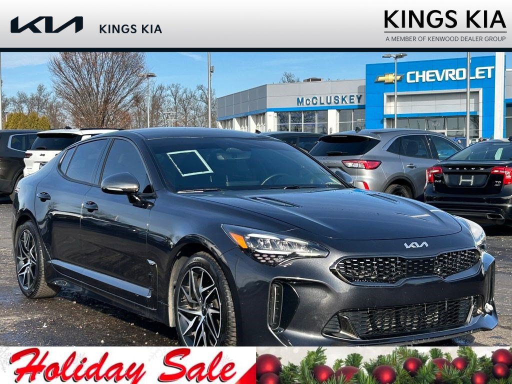 2023 Kia Stinger GT-Line's photo