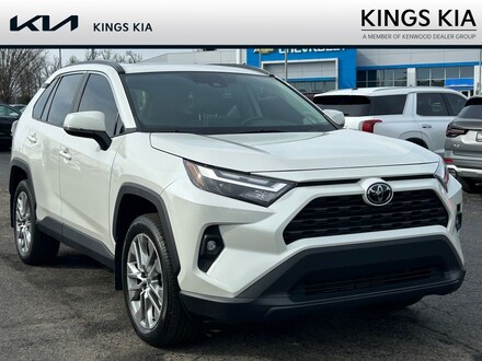 2022 Toyota RAV4 XLE Premium SUV
