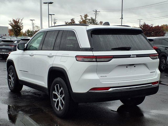 2024 Jeep Grand Cherokee Limited photo 3