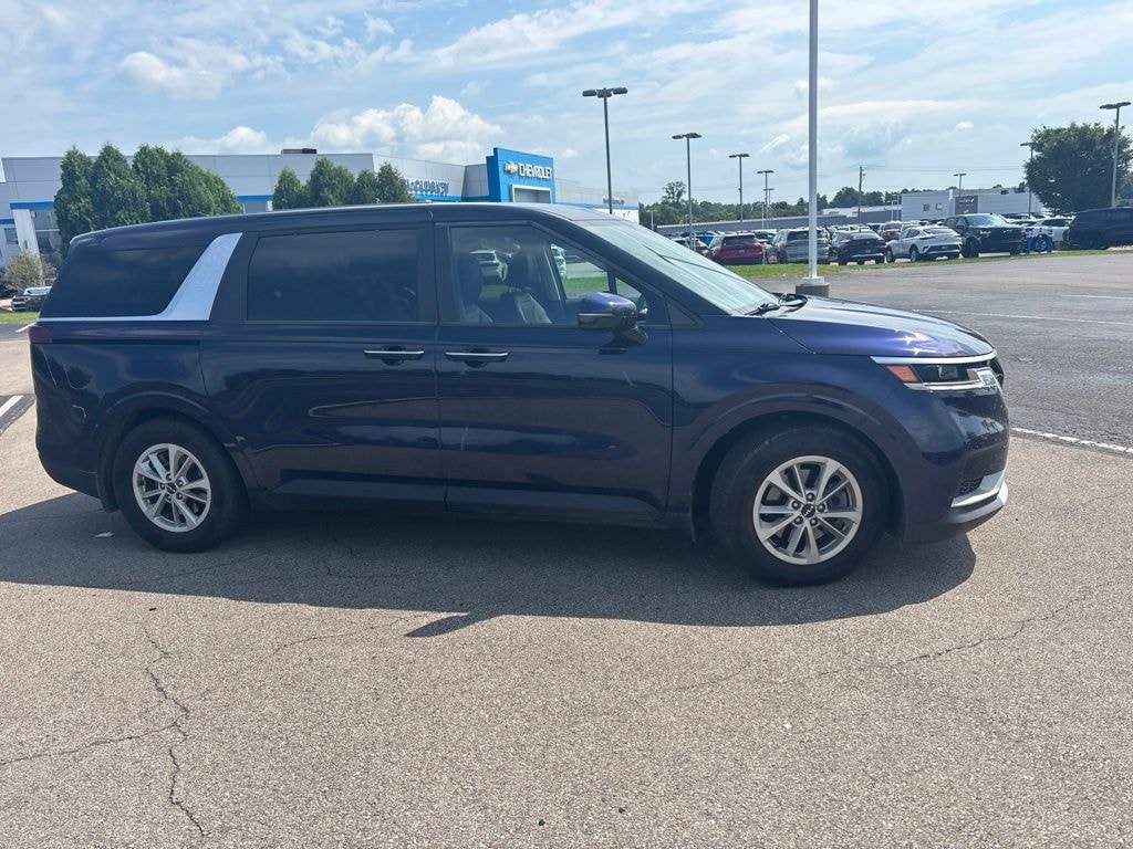 Certified 2024 Kia Carnival LX Minivan/Van