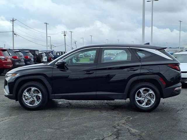 2023 Hyundai Tucson SE photo 3